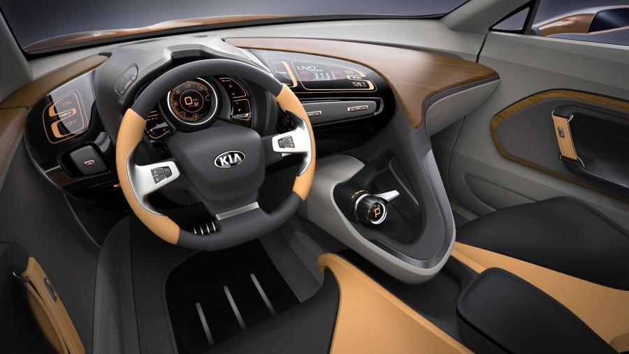  Kia Cross GT Concept 2013 года  (фото 3 из 7)